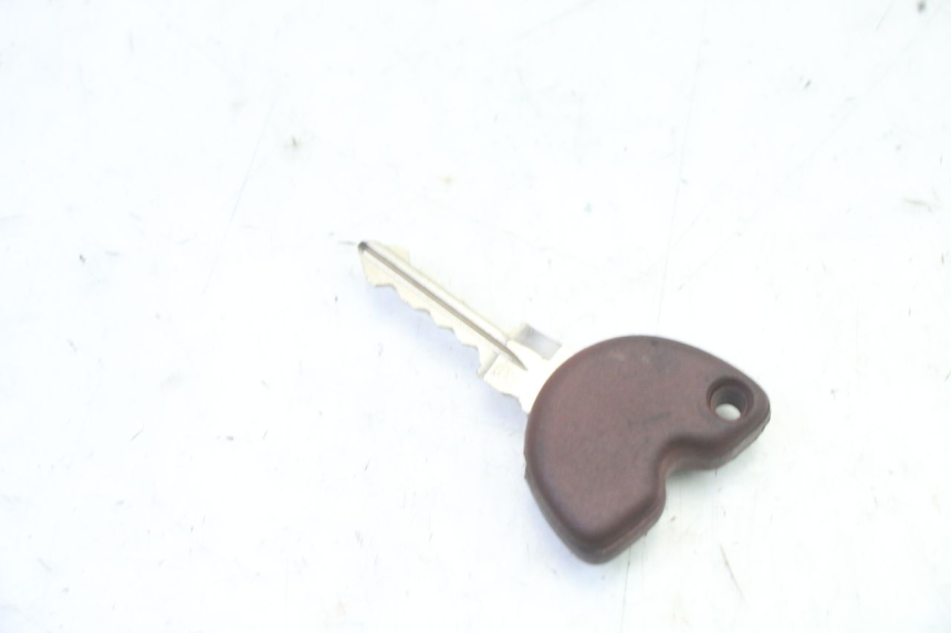 photo de LOCK KEY CDI IGNITION SWITCH KIT PIAGGIO X9 EVOLUTION 125 (2003 - 2007) - Alternative perspective