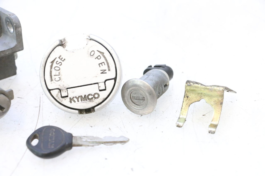 photo de LOCK SET KEY KYMCO AGILITY 4T 10" 50 (2005 - 2018) - Surface and material condition