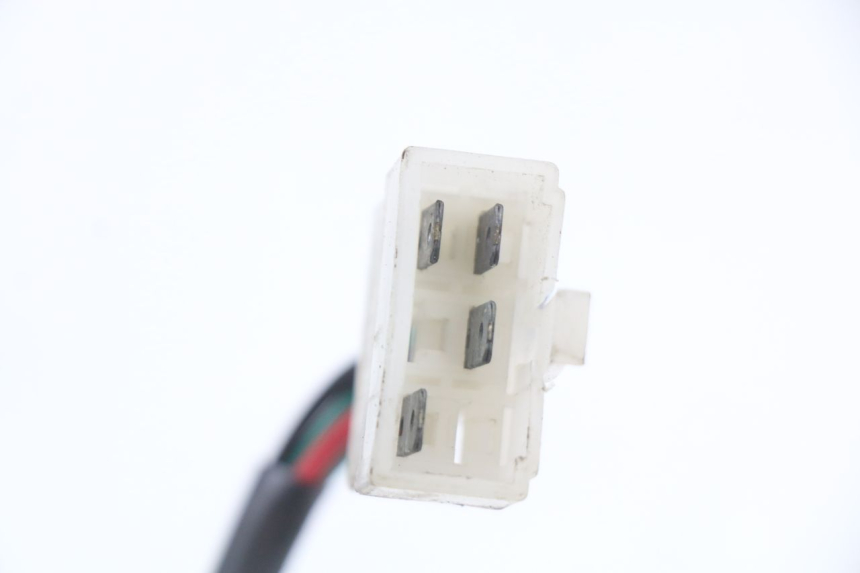 photo de LOCK KEY NEIMAN KIT KYMCO AGILITY 4T 50 (2005 - 2018) - Fixing points details