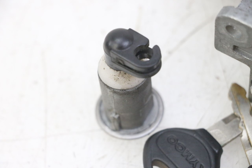 photo de LOCK KEY NEIMAN KIT KYMCO AGILITY 4T 50 (2005 - 2018) - Product overview