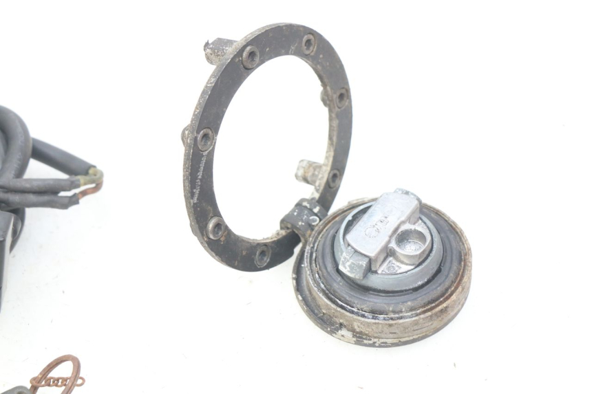 photo de LOCK KEY NEIMAN KIT HONDA CBR RR FIREBLADE 900 (1992 - 1994) - Distinctive features