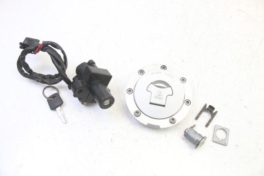 photo de LOCK KEY NEIMAN KIT HONDA CBR RR FIREBLADE 900 (1992 - 1994) - Main view