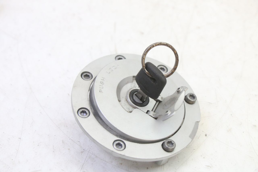 photo de LOCK KEY NEIMAN KIT HONDA CBR RR FIREBLADE 900 (1992 - 1994) - Component zoom