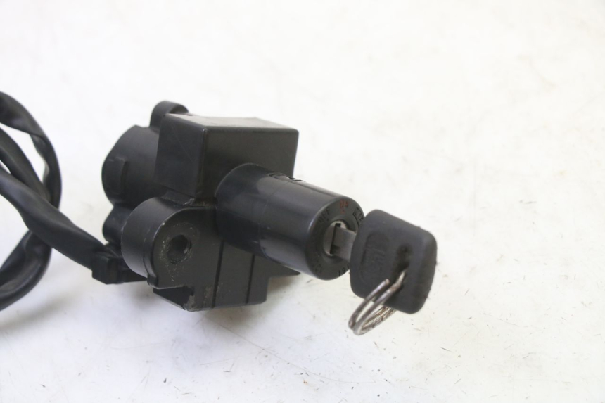 photo de LOCK KEY NEIMAN KIT HONDA CBR RR FIREBLADE 900 (1992 - 1994) - Product overview