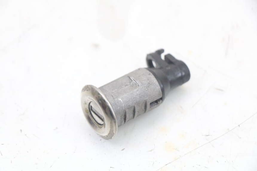 photo de LOCK SET KEY EBROH BRAVO GLE 1 (2020 - 2024) - Distinctive features