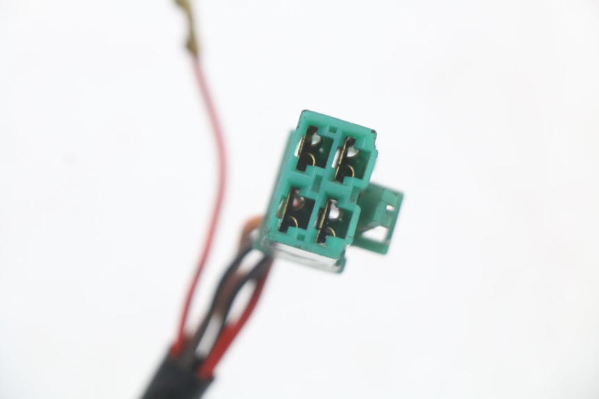 photo de LOCK SET KEY HYOSUNG GF 125 (2001 - 2005) - Fixing points details