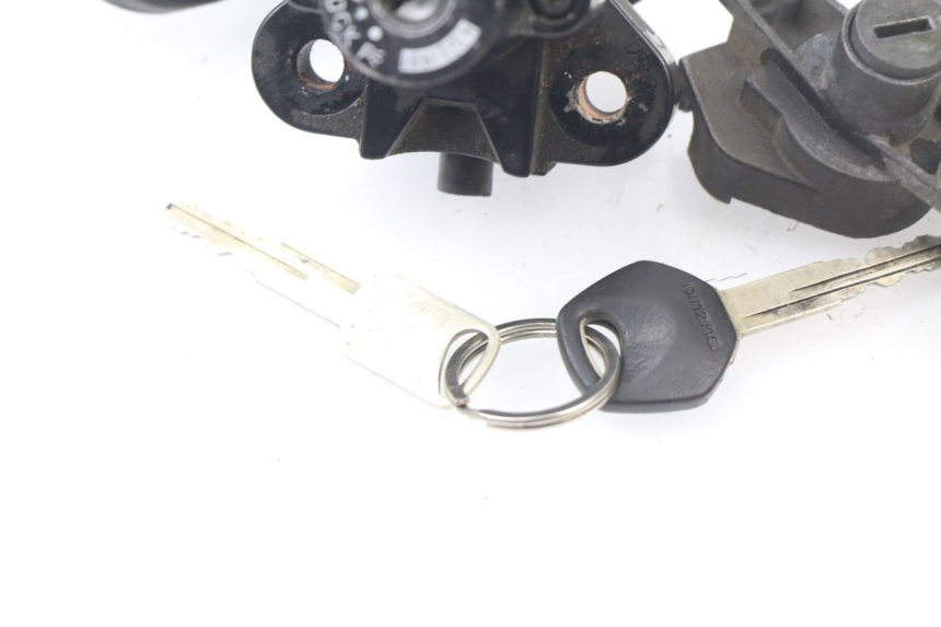 photo de LOCK SET KEY SUZUKI GSF N BANDIT 600 (1996 - 1999) - Component zoom