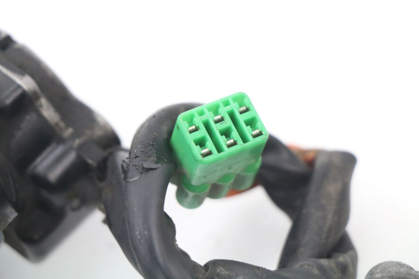 photo de LOCK SET KEY SUZUKI GSF N BANDIT 600 (1996 - 1999) - Technical close-up