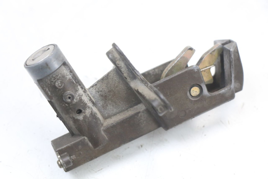 photo de LOCK SET KEY SUZUKI GSX E 250 (1982 - 1983) - Markings and original references