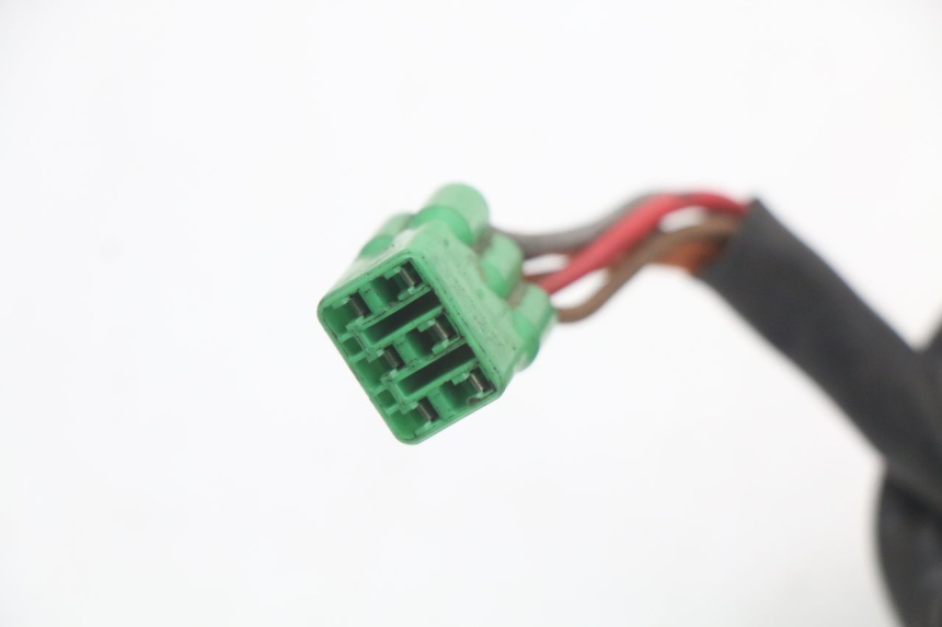 photo de LOCK SET KEY SUZUKI GZ MARAUDER 125 (1998 - 2004) - Fixing points details