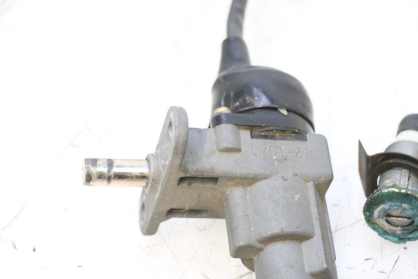 photo de LOCK SET KEY KEEWAY MATRIX RX9 125 (2006 - 2007) - Additional view of the item