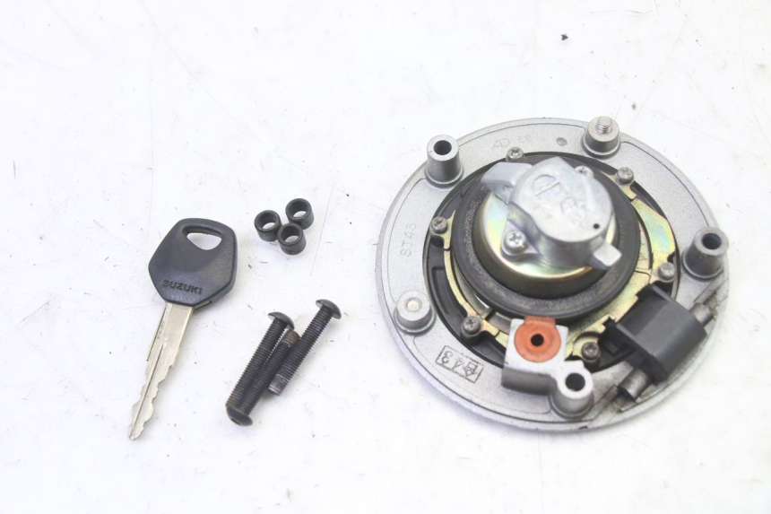 photo de LOCK SET KEY SUZUKI SV S 650 (2003 - 2009) - Distinctive features