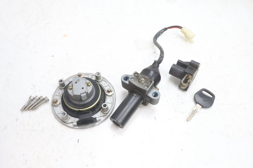 photo de LOCK SET KEY DAELIM VJ ROADWIN 125 (2004 - 2007) - Component detail