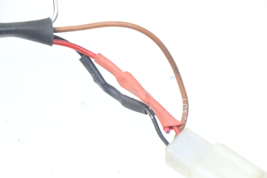 photo de LOCK SET KEY YAMAHA YP MAJESTY 125 (1998 - 2001) - Alternative perspective