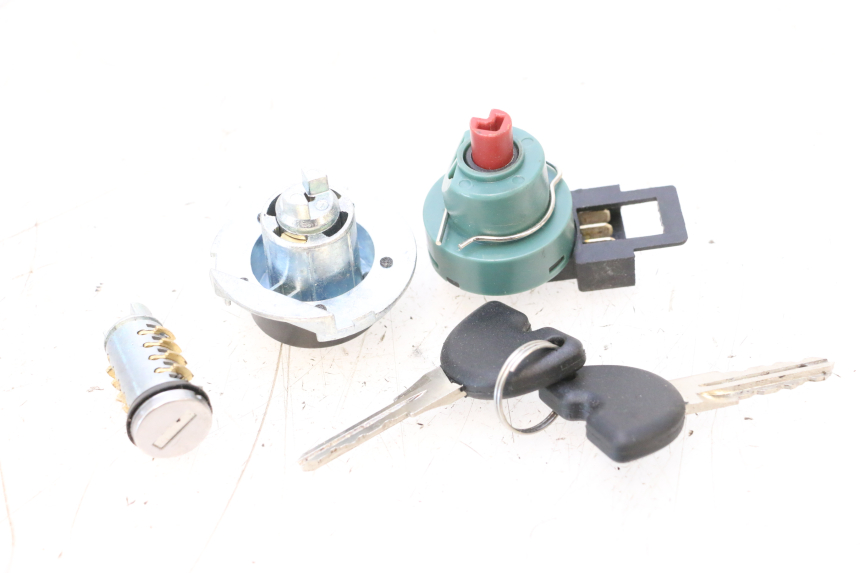 photo de LOCK KEY NEIMAN KIT PIAGGIO ZIP 4T 50 (2018 - 2020) - Component detail
