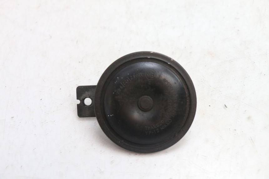 photo de HORN YAMAHA FJR 1300 (2001 - 2005) - Main view