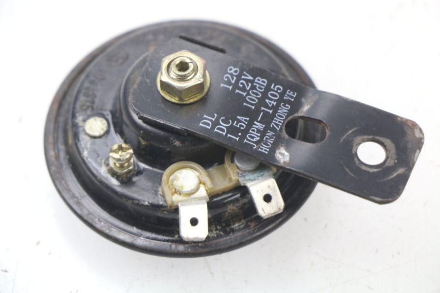 photo de HORN PEUGEOT KISBEE 4T 50 (2010 - 2017) - Component detail