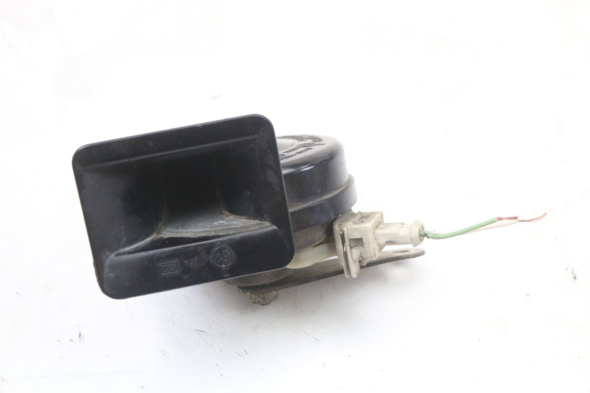 photo de HORN YAMAHA TDR DELTABOX 125 (1997 - 2003) - Zoom on usage condition