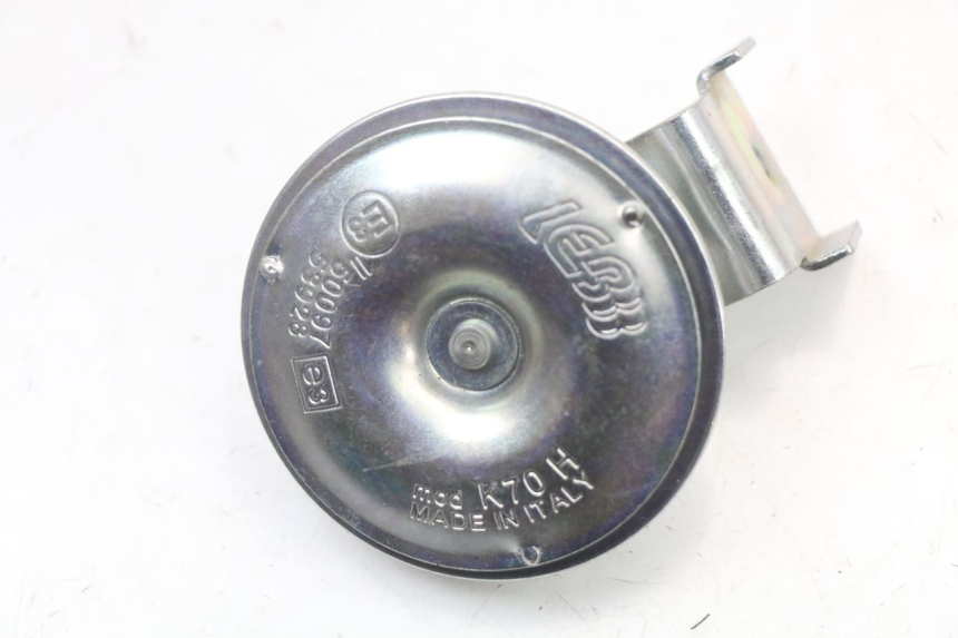 photo de HORN PIAGGIO VESPA PRIMAVERA 4T 50 (2021 - 2024) - Main view