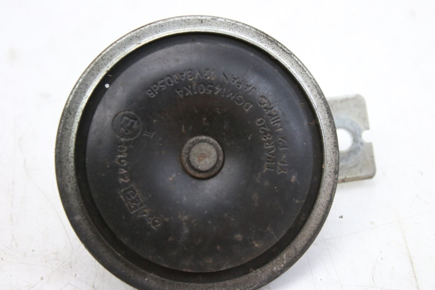 photo de HORN YAMAHA XP T-MAX TMAX ABS 500 (2004 - 2007) - Fixing points details