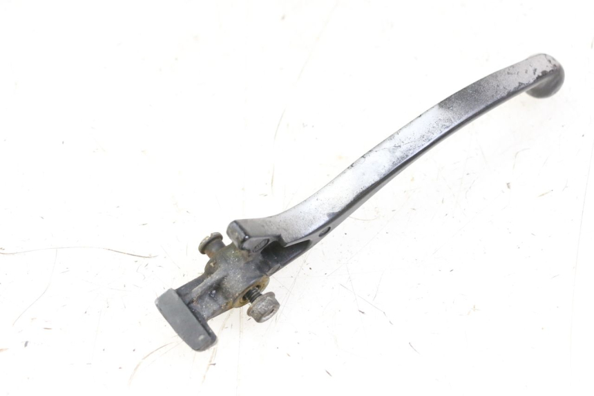 photo de RIGHT BRAKE LEVER HONDA FES S-WING SWING 125 (2007 - 2015) - Zoom on usage condition
