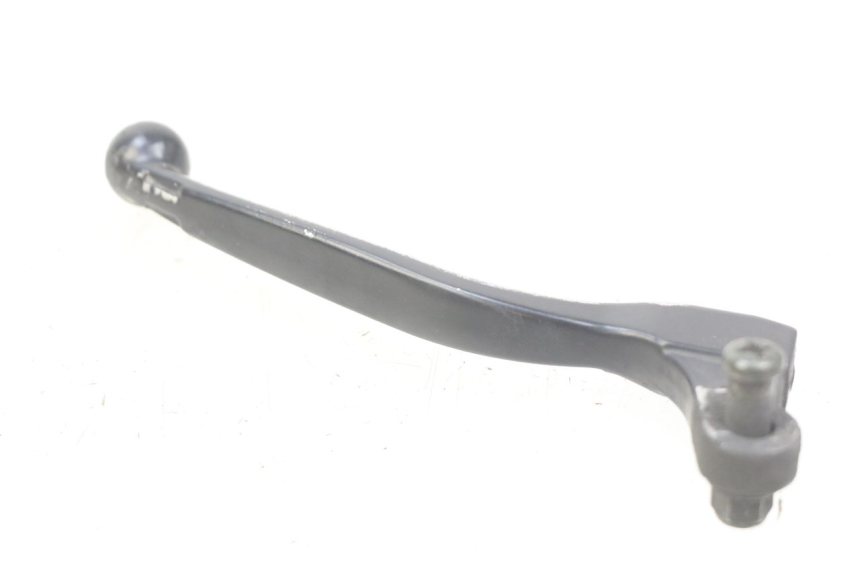 photo de LEFT BRAKE LEVER PEUGEOT KISBEE 4T 50 (2010 - 2017) - Zoom on usage condition
