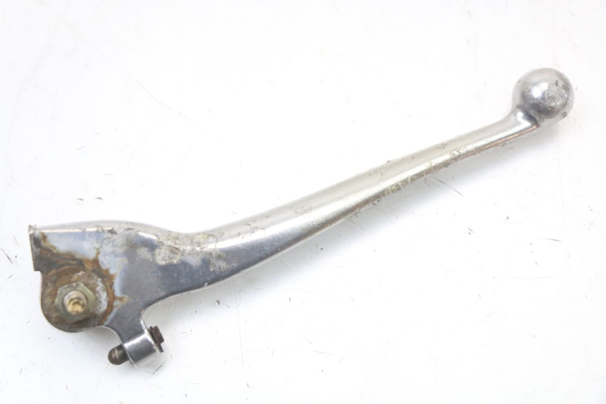 photo de LEFT BRAKE LEVER APRILIA SCARABEO GT 125 (1999 - 2007) - Zoom on usage condition
