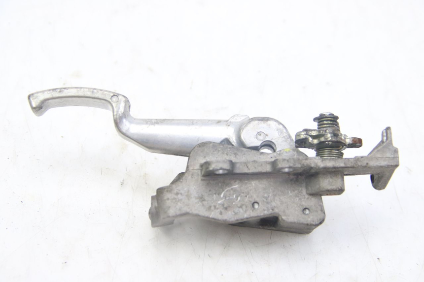 photo de PARKING BRAKE LEVER PIAGGIO MP3 125 (2006 - 2014) - Zoom on usage condition