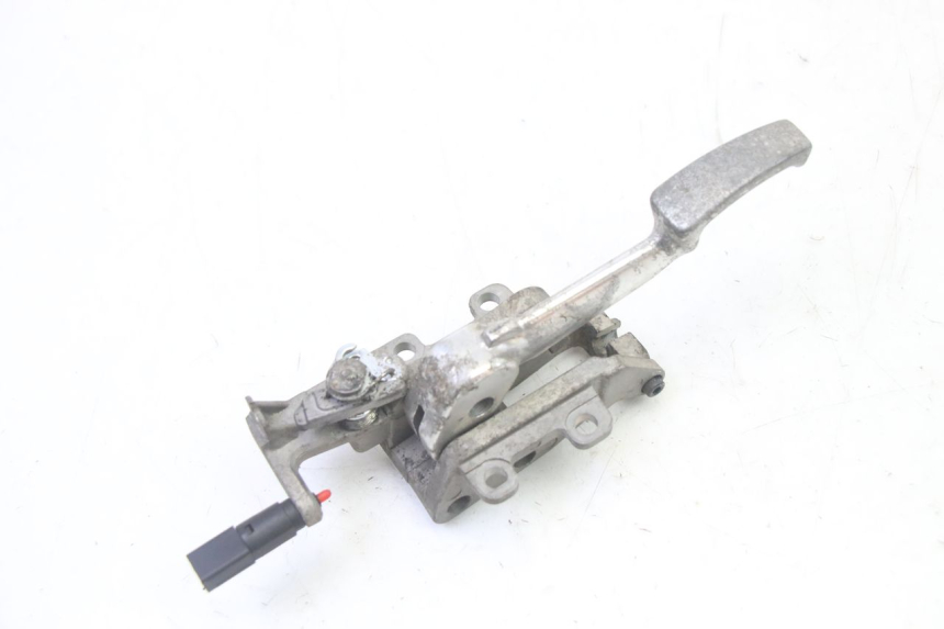 photo de PARKING BRAKE LEVER PIAGGIO MP3 RL 250 (2006 - 2010) - Component detail