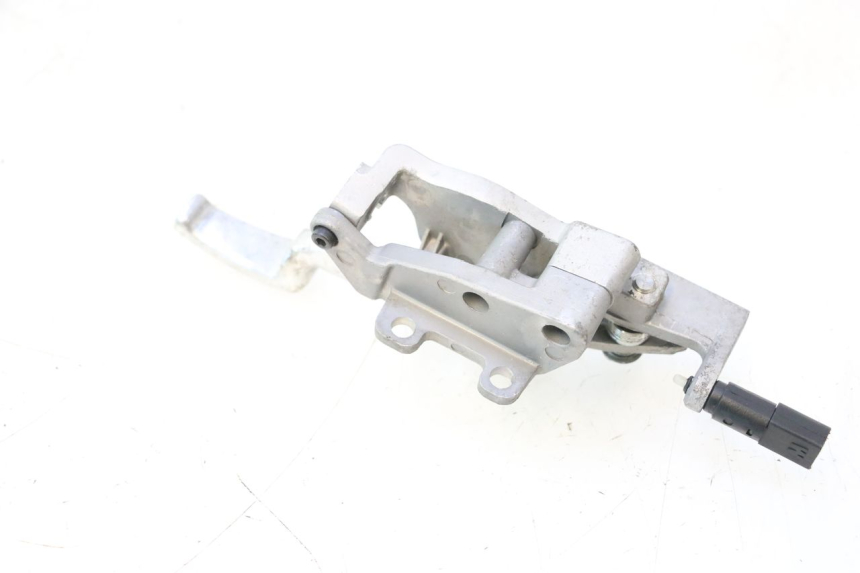photo de PARKING BRAKE LEVER PIAGGIO MP3 500 (2016 - 2018) - Zoom on usage condition