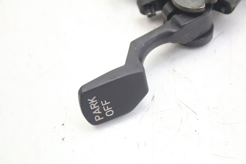 photo de PARKING BRAKE LEVER KYMCO X-CITING XCITING 400 (2014 - 2018) - Alternative perspective