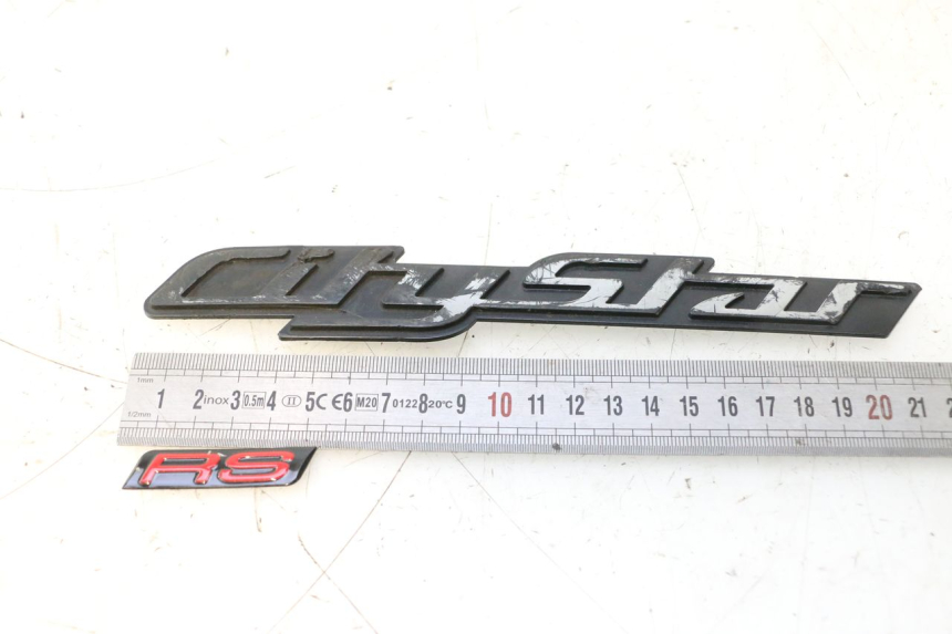 photo de BRAND LOGO PEUGEOT CITYSTAR 2T 50 (2018 - 2021) - Fixing points details