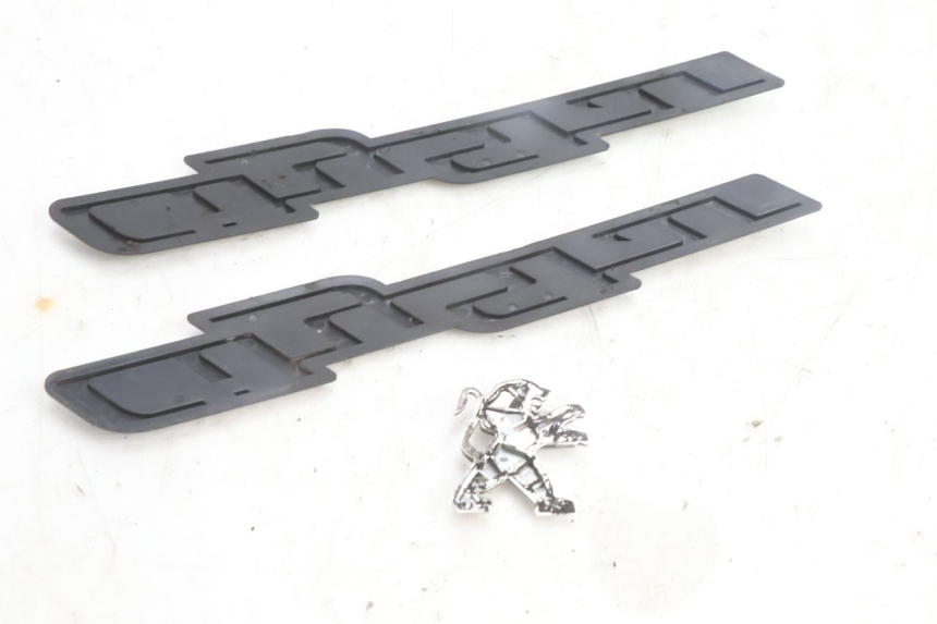 photo de BRAND LOGO PEUGEOT CITYSTAR 125 (2011 - 2017) - Component detail