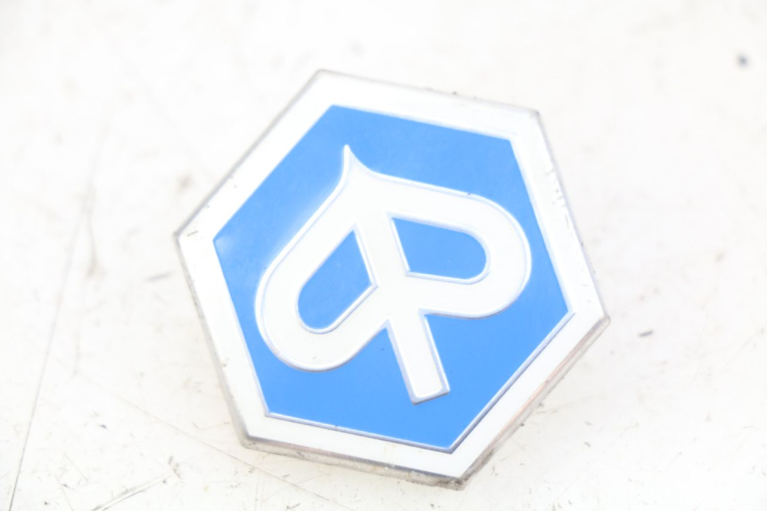 photo de BRAND LOGO PIAGGIO FLY 4T 50 (2013 - 2017) - Main view
