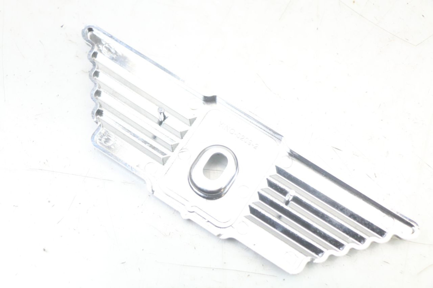 photo de BRAND LOGO JM MOTORS VX 125 (2022 - 2025) - Fixing points details