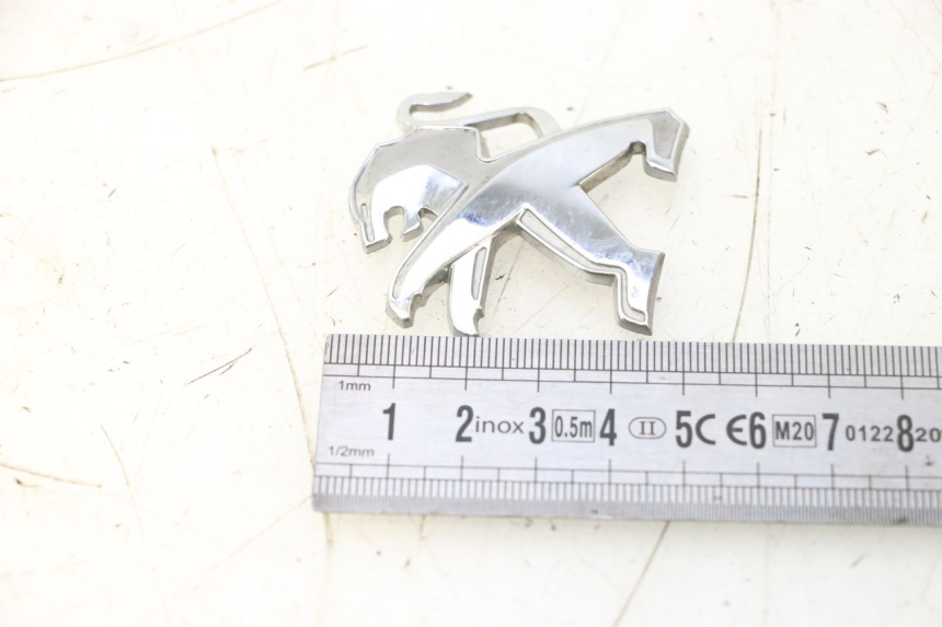 photo de BRAND LOGO PEUGEOT KISBEE 2T 50 (2010 - 2017) - Component detail