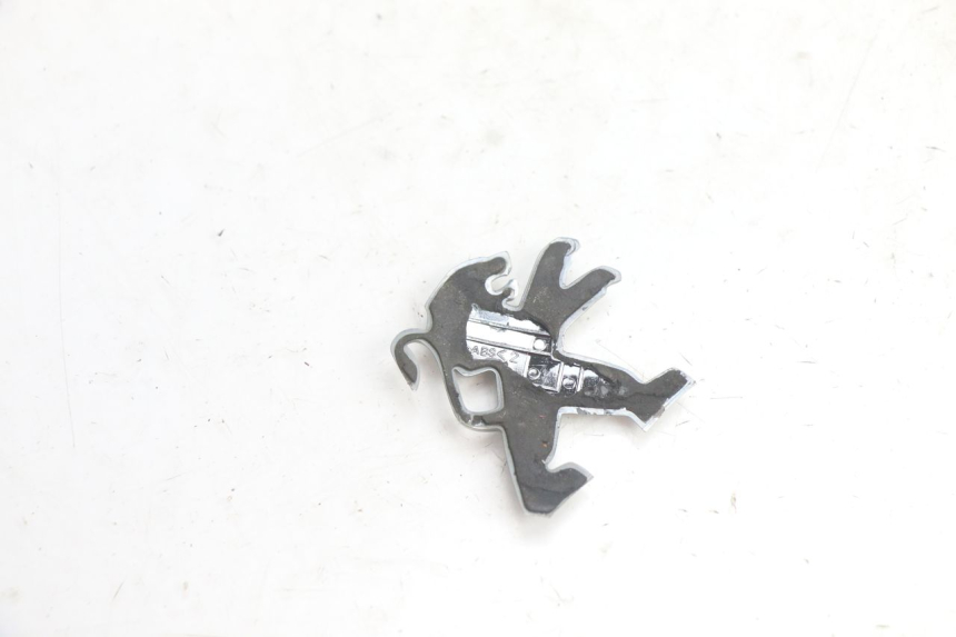 photo de BRAND LOGO PEUGEOT KISBEE 4T 50 (2018 - 2022) - Zoom on usage condition