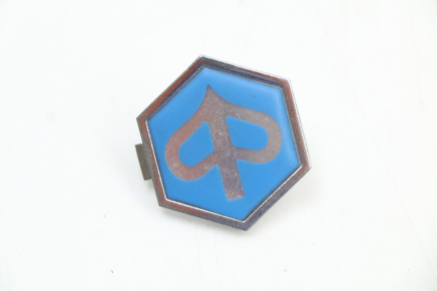 photo de BRAND LOGO PIAGGIO LIBERTY 4T 50 (2018 - 2021) - Zoom on usage condition