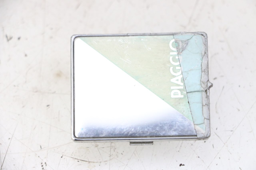 photo de BRAND LOGO PIAGGIO VESPA GRANTURISMO 200 (2004 - 2005) - Zoom on usage condition