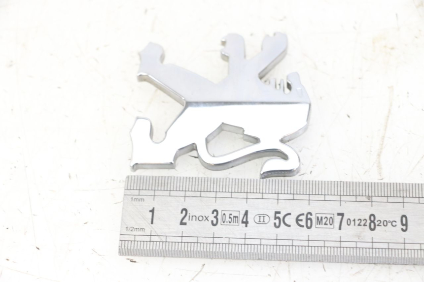 photo de BRAND LOGO PEUGEOT SATELIS COMPRESSOR K15 125 (2006 - 2009) - Component detail