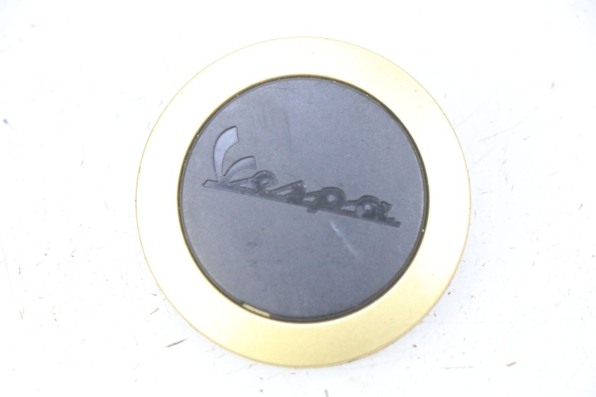 photo de BRAND LOGO PIAGGIO VESPA GTS IGET ABS 125 (2017 - 2023) - Main view