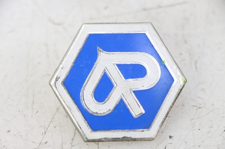 photo de BRAND LOGO PIAGGIO XEVO - X EVO 125 (2007 - 2017) - Alternative perspective