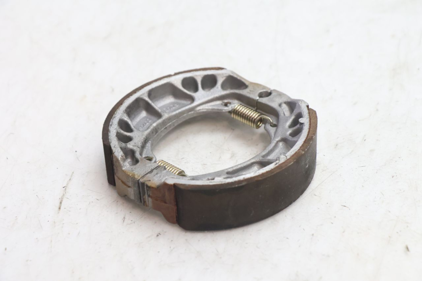 photo de BRAKE SHOE KYMCO AGILITY 4T 50 (2005 - 2018) - Zoom on usage condition