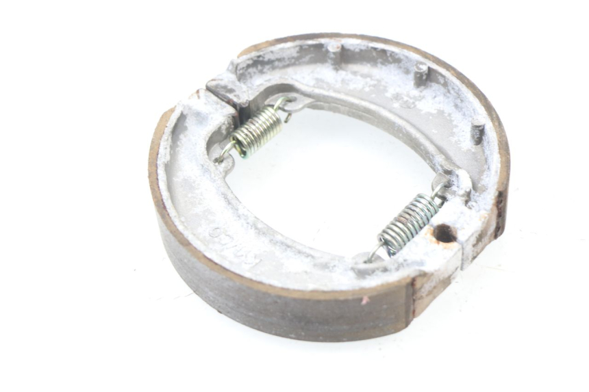 photo de BRAKE SHOES KYMCO AGILITY 125 (2005 - 2010) - Zoom on usage condition