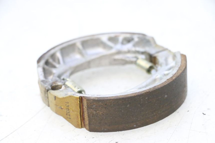 photo de BRAKE SHOES KYMCO AGILITY FR 2T 50 (2012 - 2017) - Zoom on usage condition