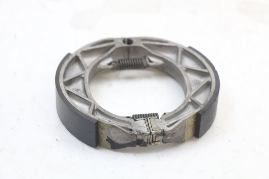 photo de BRAKE SHOES APRILIA SR MOTARD 50 (2012 - 2018) - Zoom on usage condition