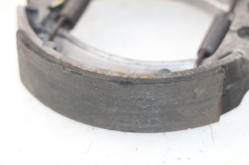 photo de BRAKE SHOE YAMAHA BW'S 50 (1999 - 2003) - Zoom on usage condition
