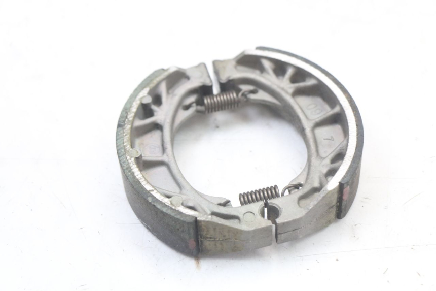 photo de BRAKE SHOES PEUGEOT E-VIVACITY 1 (2012 - 2018) - Component detail