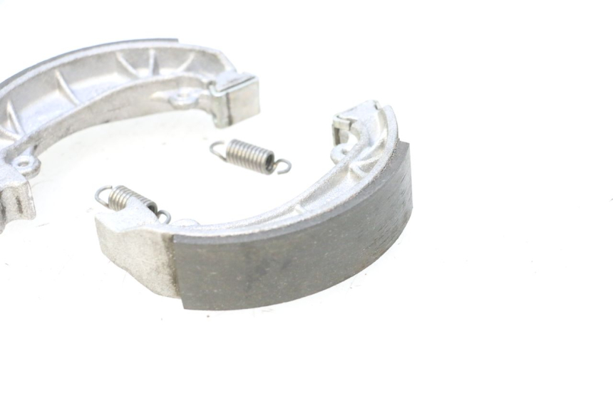 photo de BRAKE SHOES JM MOTORS F45i 4T 50 (2020 - 2023) - Zoom on usage condition