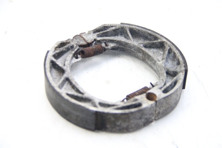 photo de BRAKE SHOE PIAGGIO FLY 2T 50 (2004 - 2017) - Component detail